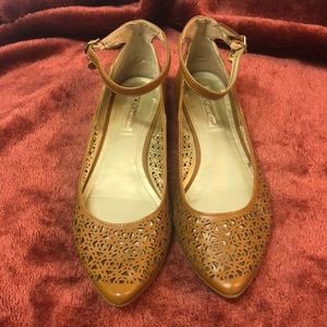 *SOLD*BCBG Brown Flat Shoes, Size 9.5